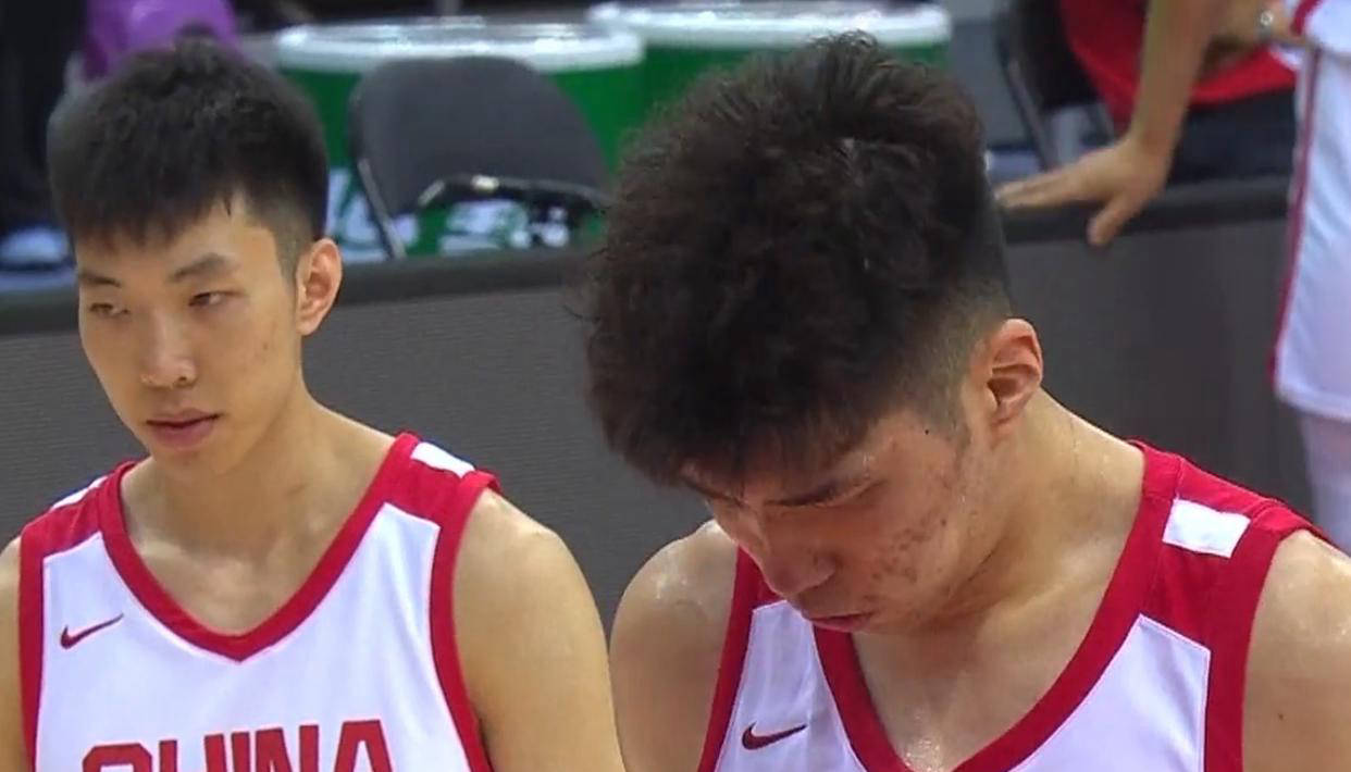 爱游戏在线-CBA比赛中面临巨大挑战的球员将如何应对？