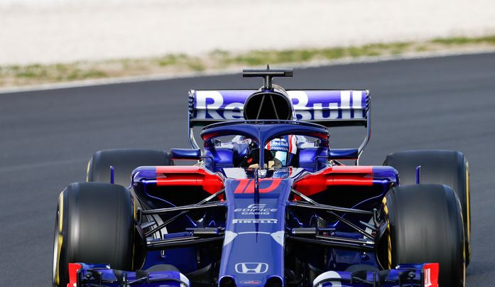 红牛二队完胜阿斯顿马丁，阿隆索统治全场