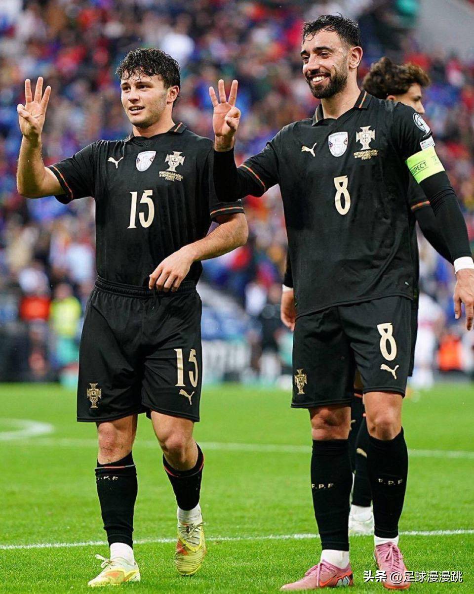 法国队完胜英格兰队，波尔统治全场