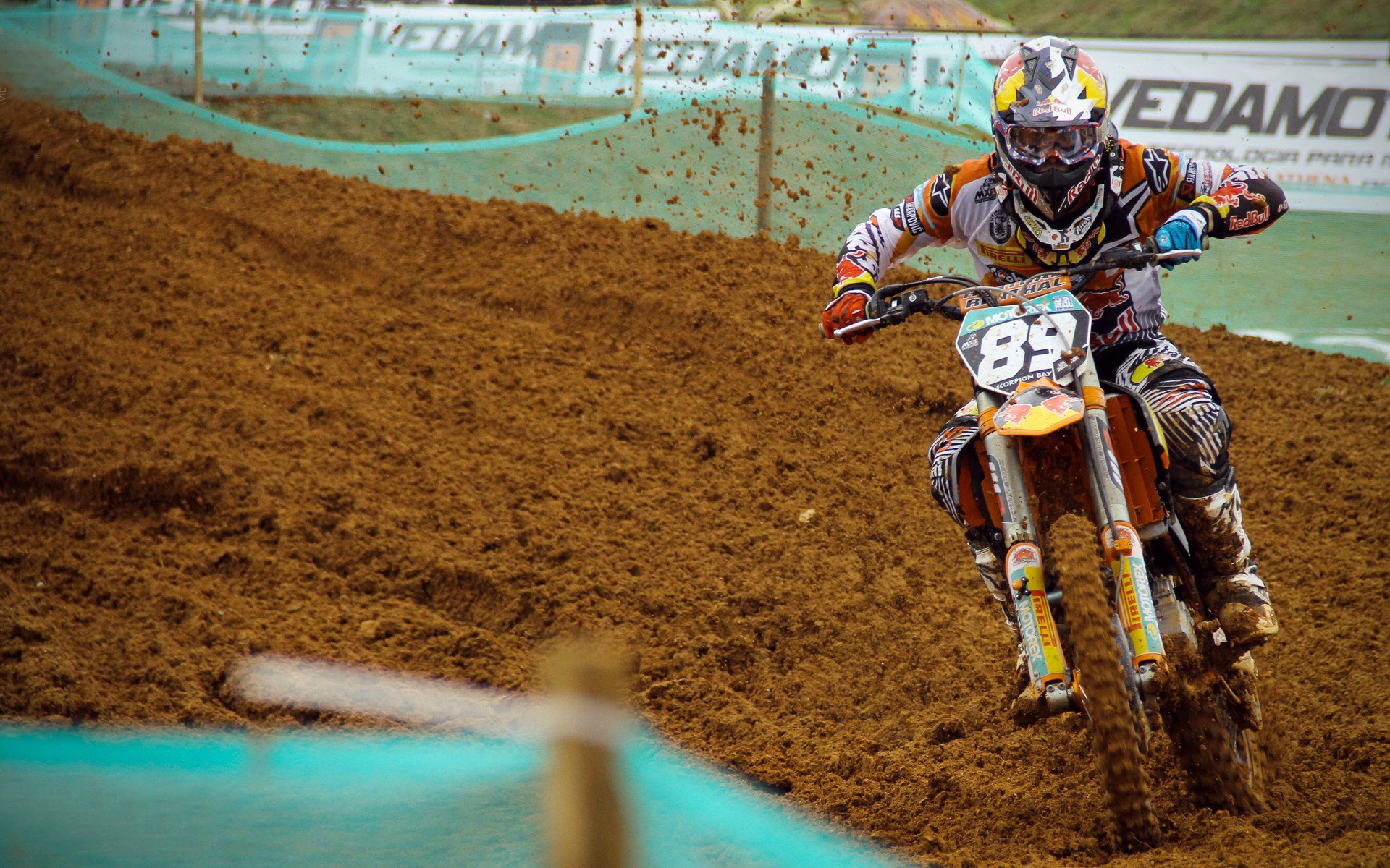 东契奇导演独角戏,马刺雄鹿对决沦为背景板